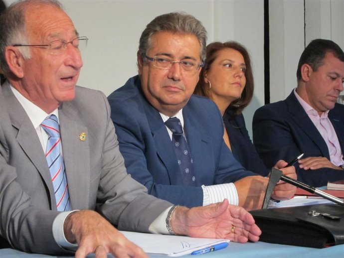 Zoido, En La Reunión Mantenida Con Alcaldes De Almería Para Valorar Riadas