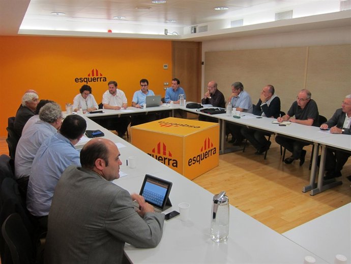 La dirección de ERC reunida con el consejo asesor del partido