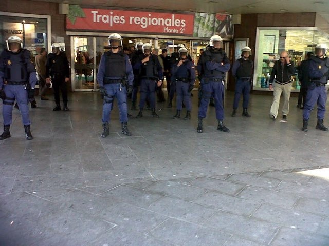 Policías Antidisturbios