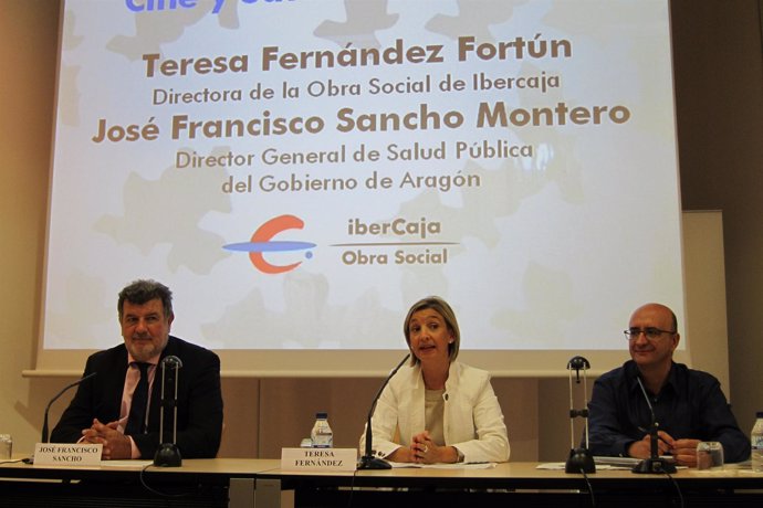 Francisco Sancho,  Teresa Fernández y Javier Gallego presentan 'Cine y Salud'