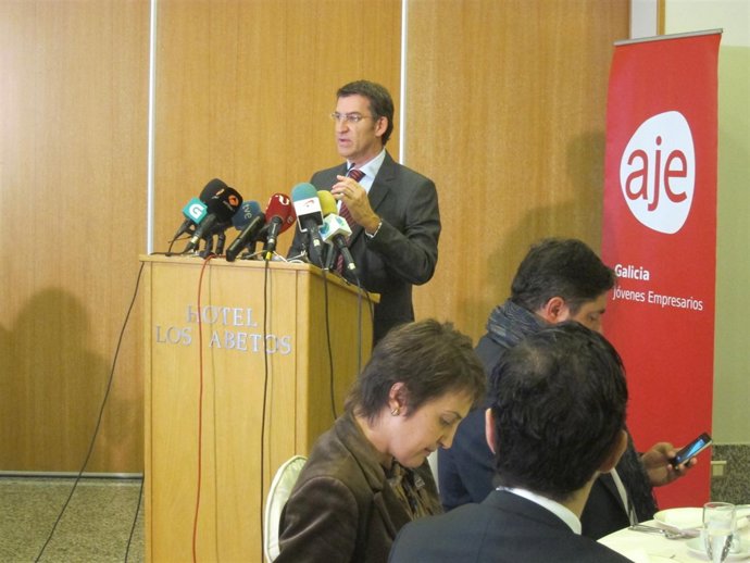 Núñez Feijóo En Un Desayuno Con Jóvenes Empresarios