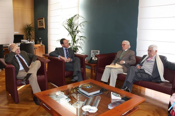 Alcalde de Murcia reunido