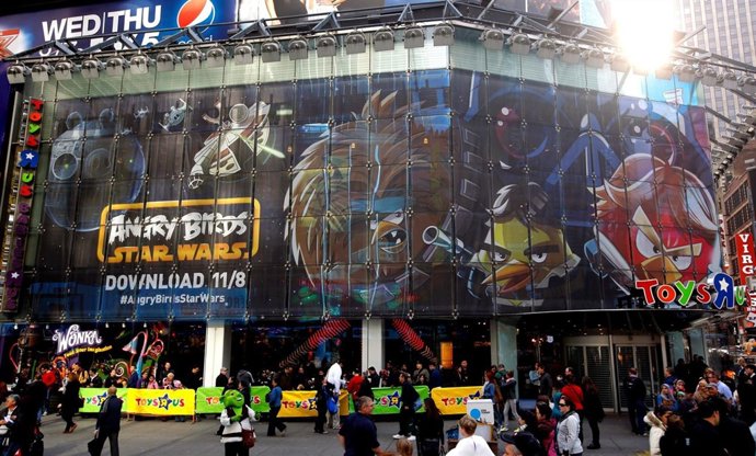 Angry Birds Star Wars en Toys r us en Times Square
