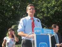 Basagoiti: si PNV "tira" por la independencia "se van a bajar muchas persianas"