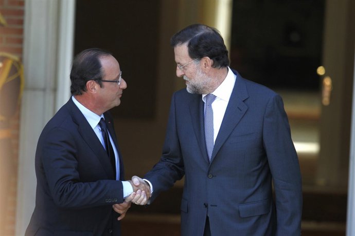 Rajoy recibe a Hollande en La Moncloa