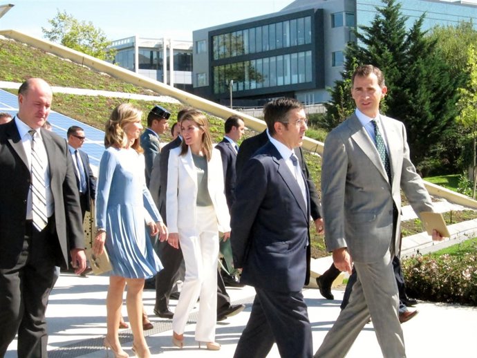 Los Príncipes De Asturias , Cristina Garmendia Y Patxi López