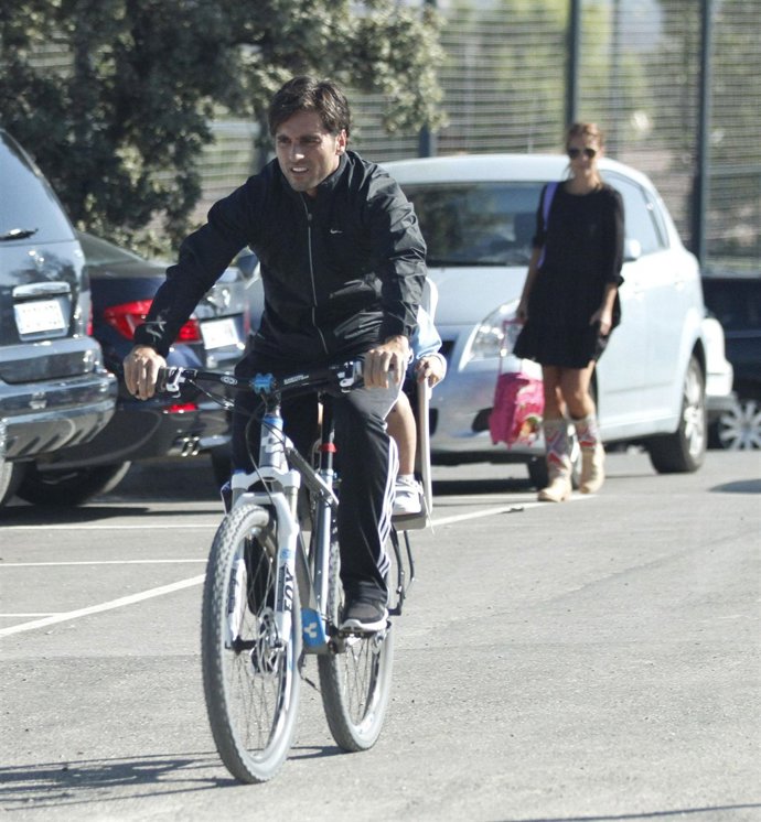 David Bustamante con su hija Daniella y Paula Echevarría