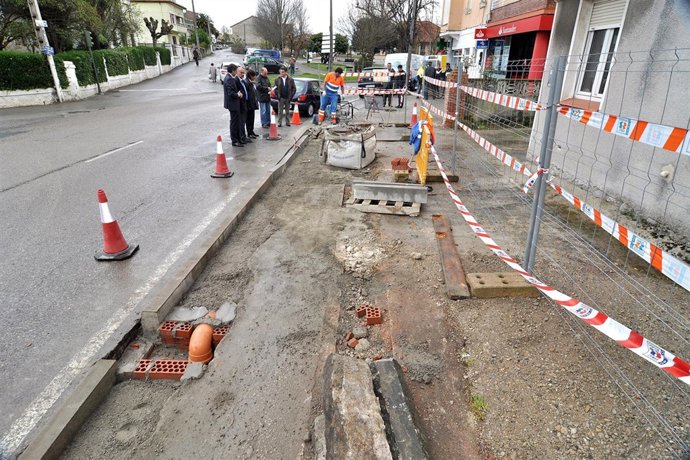 Obras Aceras En Monte (Santander)