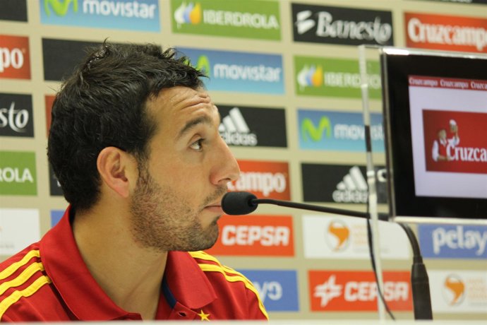Santi Cazorla en rueda de prensa con la selección