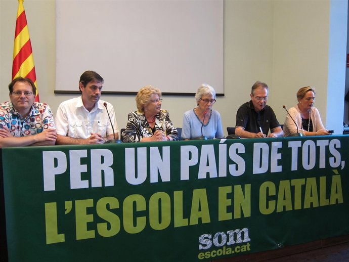 Portavoces De La Plataforma Somescola.Cat 