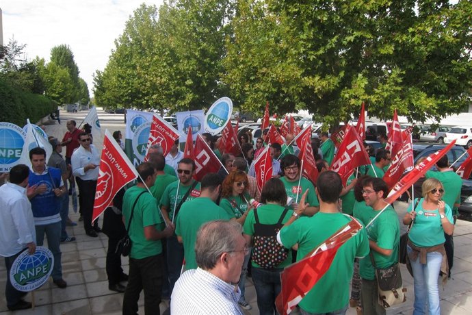 Sindicatos de Enseñanza en la Consejería de Educación