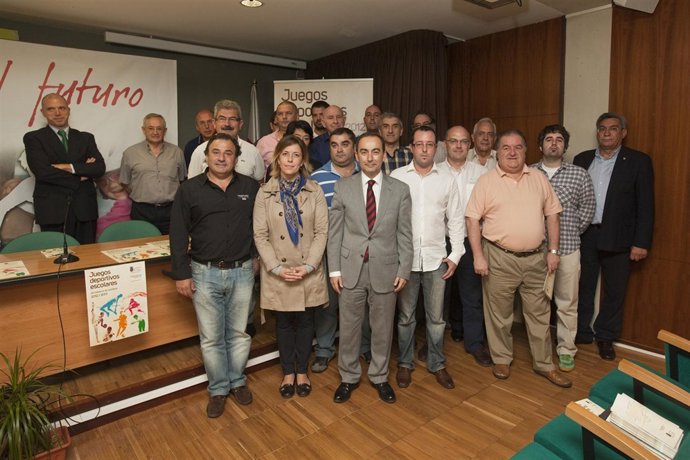 Serna en la presentación de los Juegos Deportivos Escolares