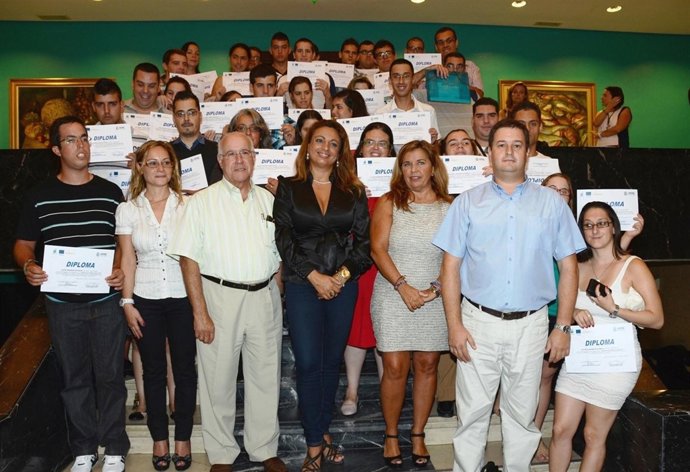 Foto de familia de los participantes