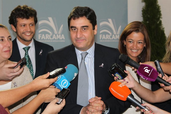 Jose Ignacío Echaniz (Consejero De Sanidad), Farcama Jose Ignacío Echaniz