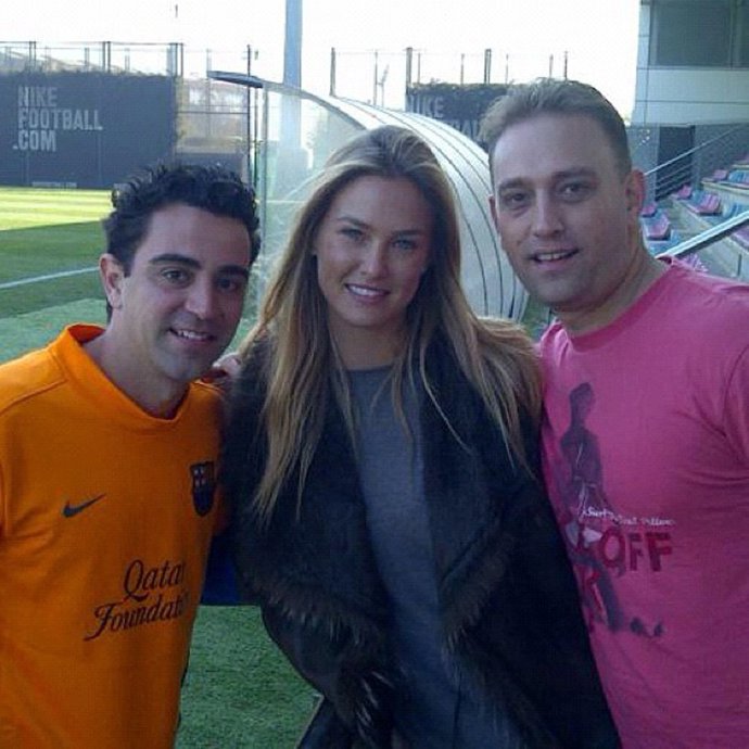 Bar Refaeli y Xavi Hernández