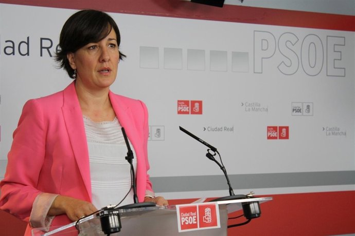 Fernández en rueda de prensa