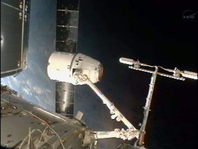 Dragon llega a la ISS