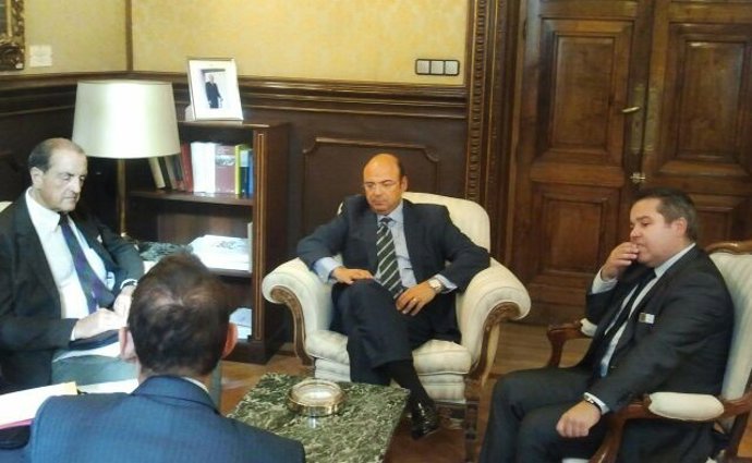 Diputación Y La FISU Abordan La Universiada De Invierno 2015