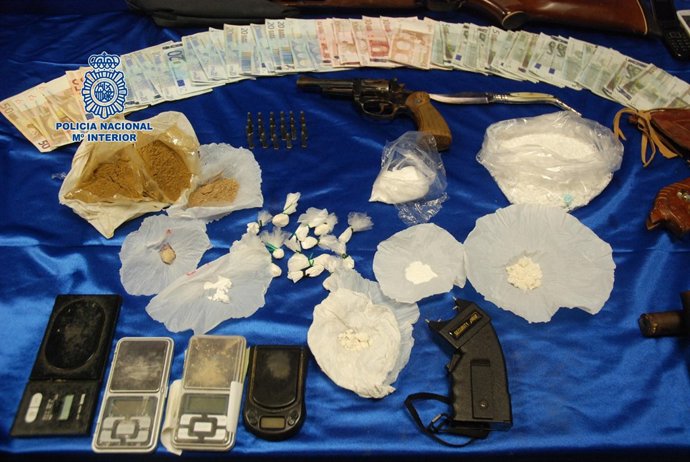 Efectos Incacutados A La Banda 