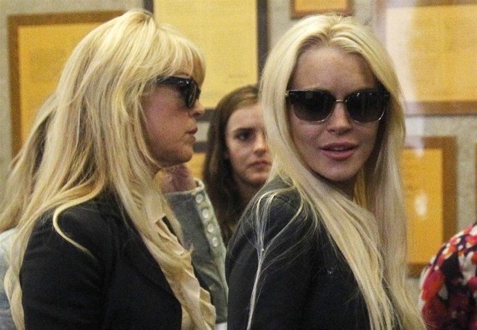 Lindsay Lohan con su madre Dina 