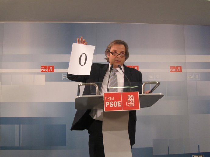 Carmona En Rueda De Prensa En El PSM