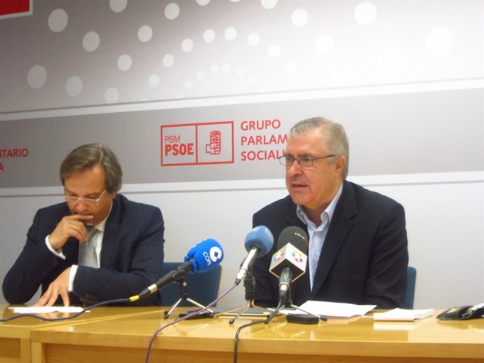 Diputados PSM en rueda de prensa