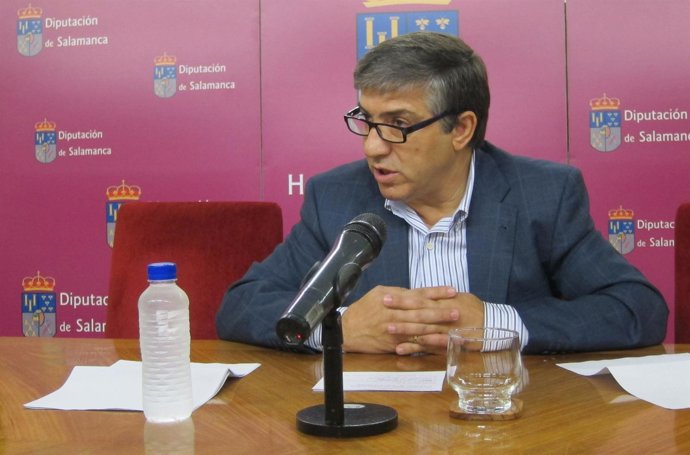 El portavoz del Grupo Socialista en la Diputación de Salamanca, Isidro Rodríguez