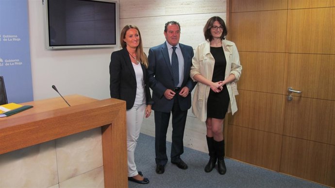 Emprendedoras junto a Javier Ureña