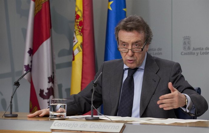 El portavoz de la Junta, José Antonio de Santiago-Juárez