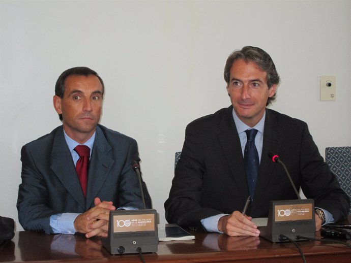 Alcalde de Santander, Íñigo de la Serna, con representante de sector tecnológico