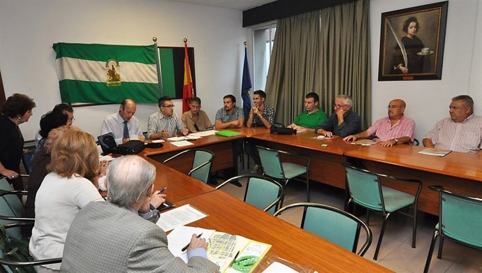 Constitución de la plataforma Sevilla por el metro