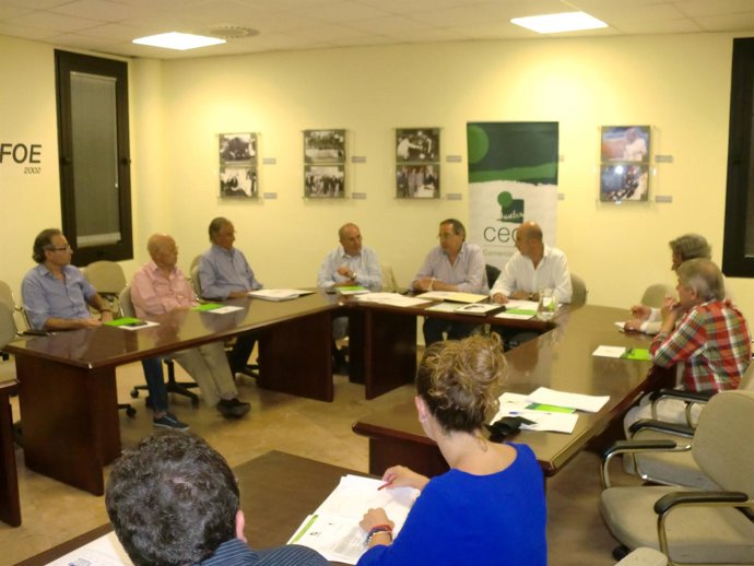 Junta directiva de CECA-Comercio Huelva.
