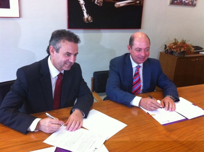 Firma Del Acuerdo Entre AIDO Y Tecnatom.