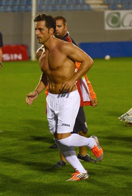 David Bustamante en un partido solidario de fútbol 