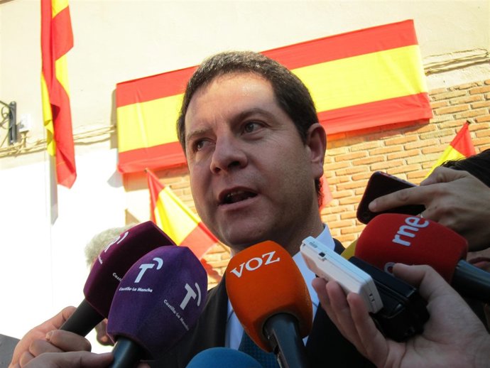 Page en el acto del 12 de octubre