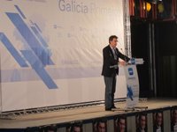 (AM.Feijóo garantiza que deja los "cajones" de la Xunta "vacíos" de facturas y promete gobernar "para todos"