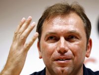 Ciclismo.- Bruyneel abandona el RadioShack Nissan tras el demoledor informe de la USADA