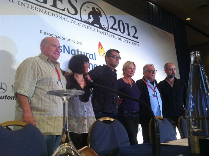 El director del Festival de Sitges, Ángel Sala, con el jurado