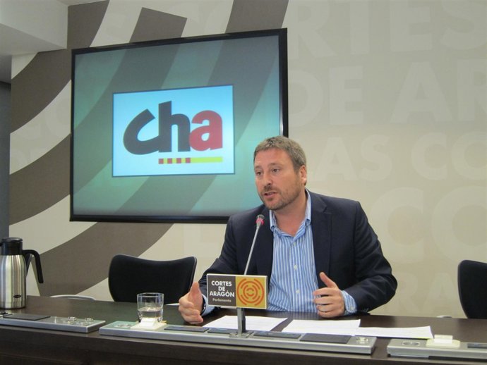 José Luis Soro, en las Cortes de Aragón