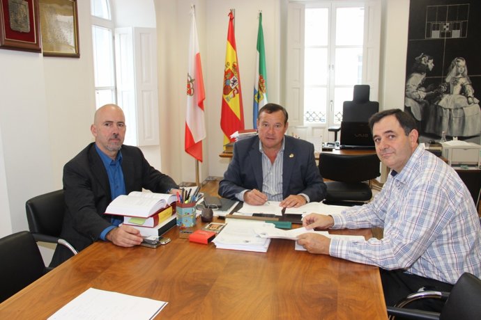 Convenio Ayuntamiento de Laredo y Obispado 