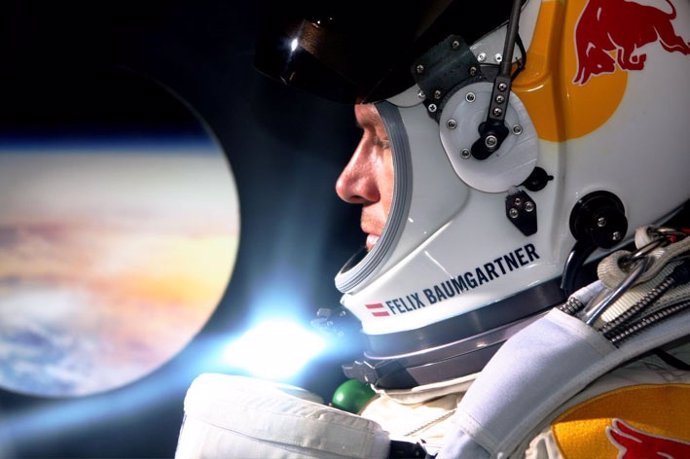 Felix Baumgartner retrasa por segunda vez su salto estratosférico