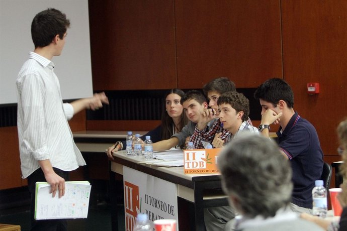 Una imagen de uno de los debates de la pasada edición