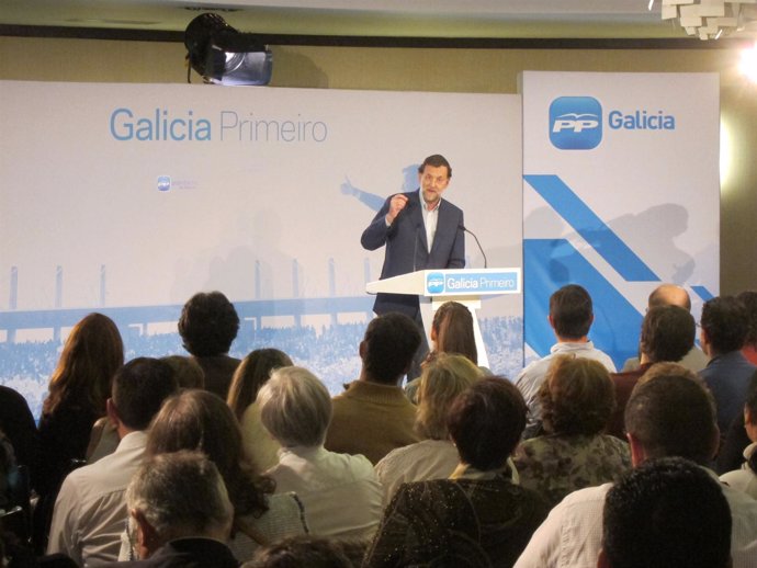 Rajoy pide el voto para Feijóo porque es el "mejor candidato"
