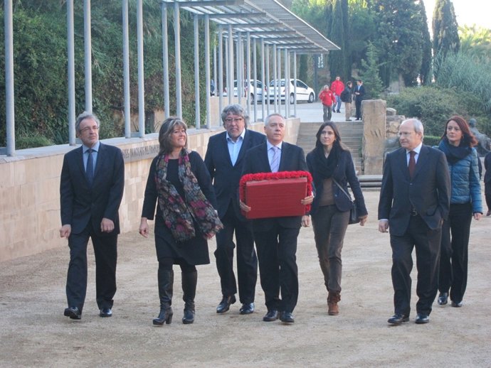 P.Navarro, J.Montilla, X.Sabaté, N.Marín, N.Parlón y otros miembros del PSC