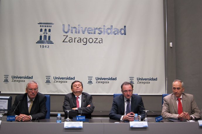 Colaboración entre la Universidad de Zaragoza y la empresa Abengoa Research