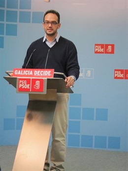 Antonio Hernando, en la sede del PSdeG en Santiago