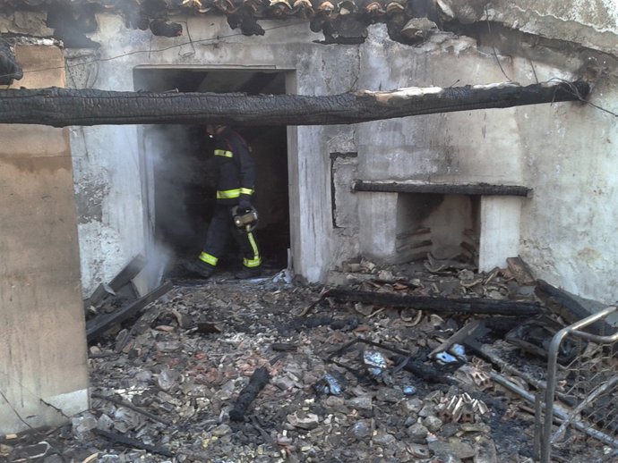 Incendio en una vivienda de Miranda de Arga.