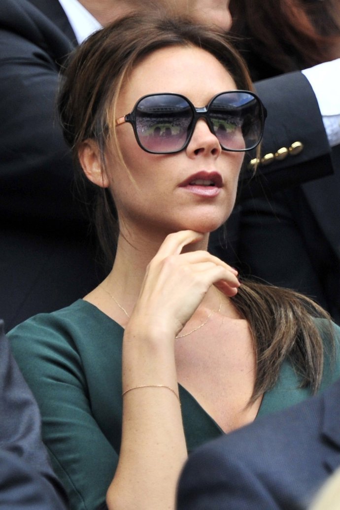 VICTORIA BECKHAM