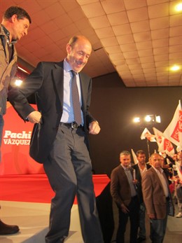 Rubalcaba en un mitin en Lugo