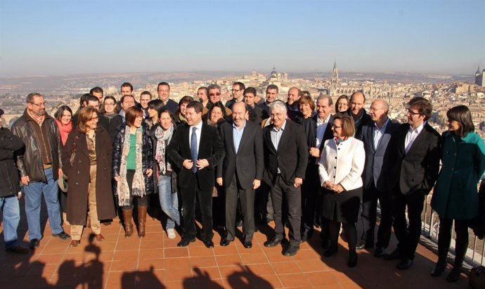 García-Page, Rubalcaba Y Barreda Con Otros Dirigentes Del PSOE En Toledo